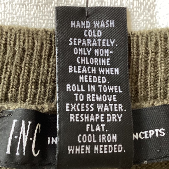 INC Cold Shoulder Sweater with Sequins, Sz XL - Picture 4 of 7